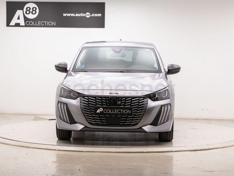 Usado Peugeot 208 Allure 100 CV (73 kW) 2025 Gris / plata Utilitario