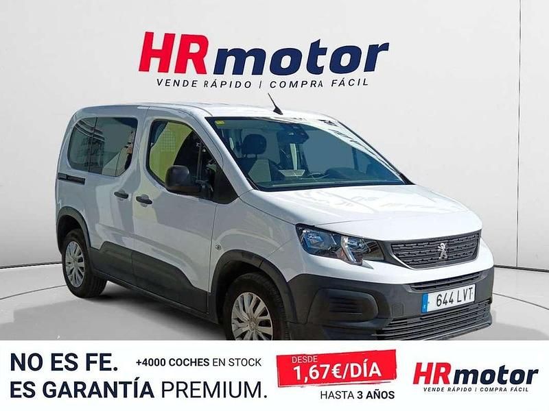 Usado Peugeot Rifter Active 103 CV (75 kW) 2021 Blanco Monovolumen