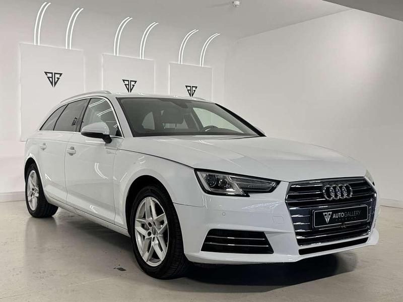 Usado Audi A4 Sport 190 CV (139 kW) 2017 Blanco Familiar