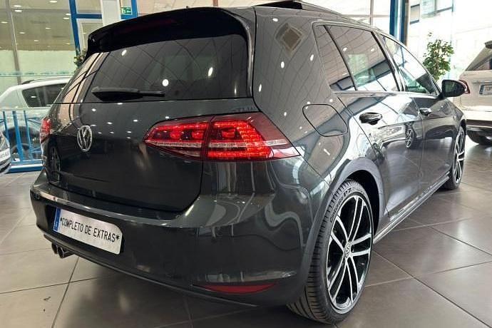 Usado VW Golf VII GTD 184 CV (135 kW) 2016 Gris / plata Utilitario