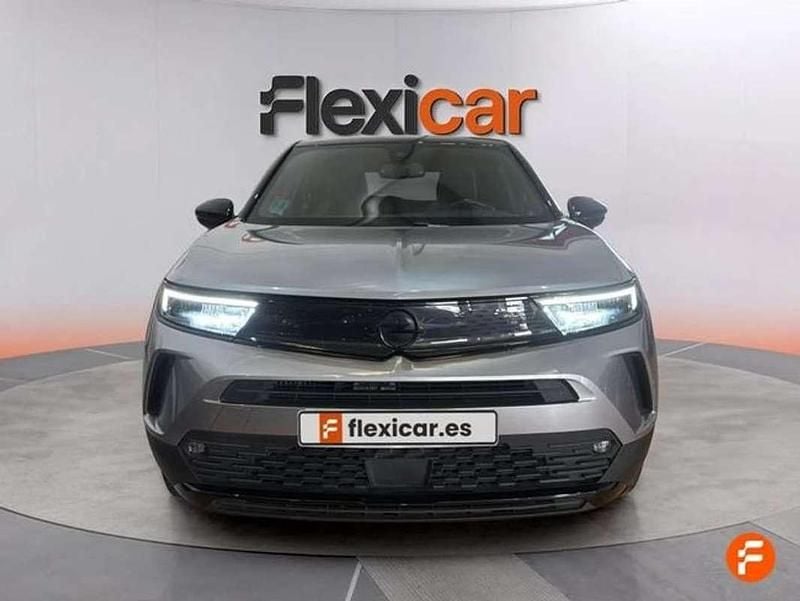 Usado Opel Mokka GS Line 131 CV (96 kW) 2021 Gris SUV