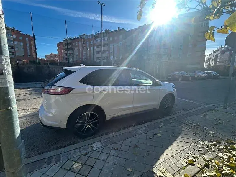 Usado Ford Edge Titanium 240 CV (176 kW) 2019 Blanco SUV