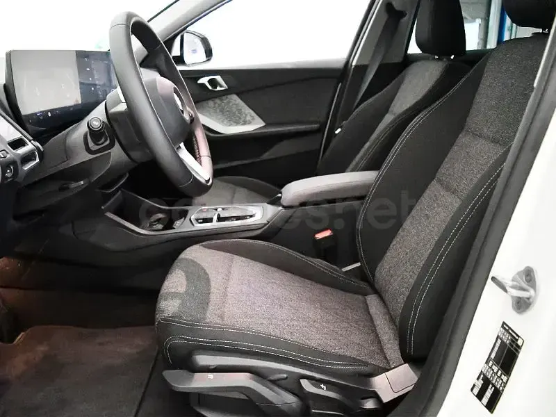 Usado BMW 120 170 CV (125 kW) 2025 Blanco Utilitario