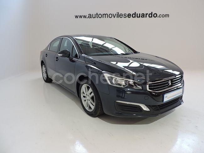 Usado Peugeot 508 Active 140 CV (102 kW) 2015 Gris / plata Berlina