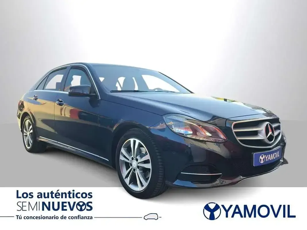 Usado Mercedes E220 170 CV (125 kW) 2016 Azul Berlina
