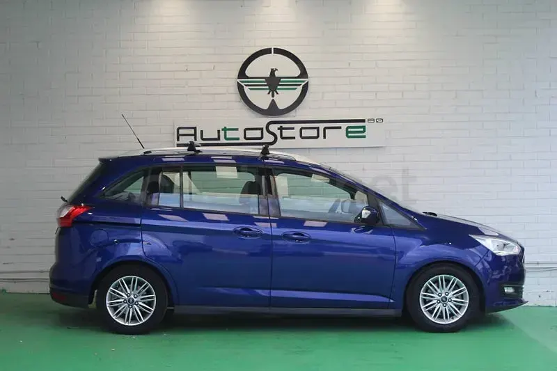Usado Ford Grand C-Max Trend 125 CV (91 kW) 2016 Azul Monovolumen