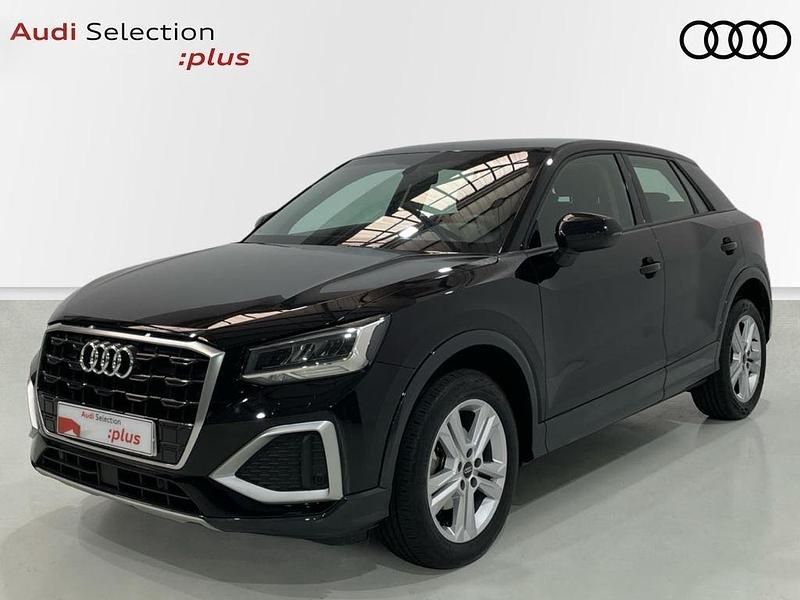 Usado Audi Q2 Advanced Plus 116 CV (85 kW) 2022 Negro SUV