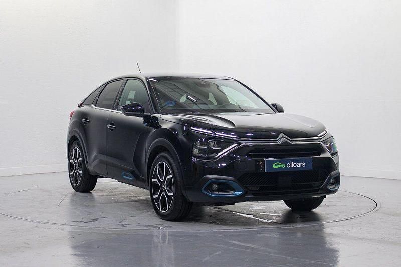 Usado Citroën e-C4 Shine 100 kW (136 CV) 2022 Negro