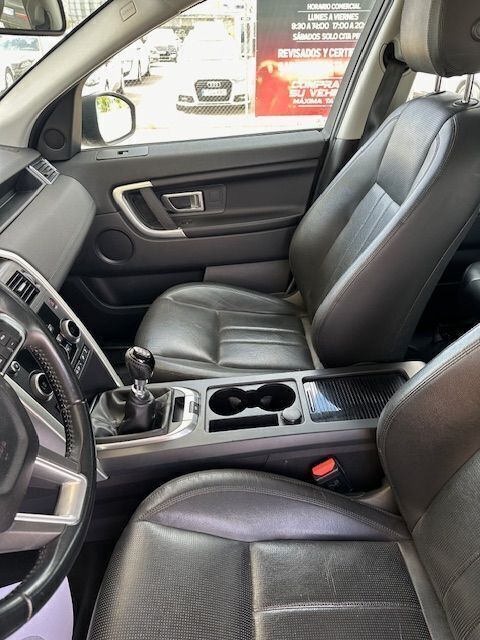 Usado Land Rover Discovery Sport SE 150 CV (110 kW) 2016 Negro SUV