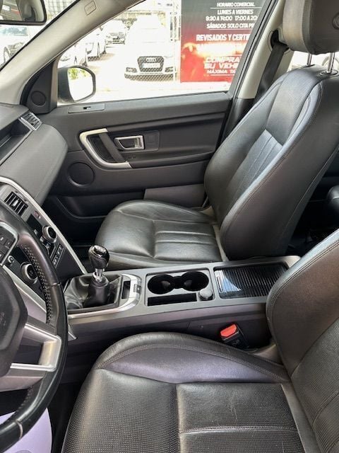 Negro Usado 2016 Land Rover Discovery Sport SE SUV | 17.999 € (Un poco caro) - Imagen 1/4