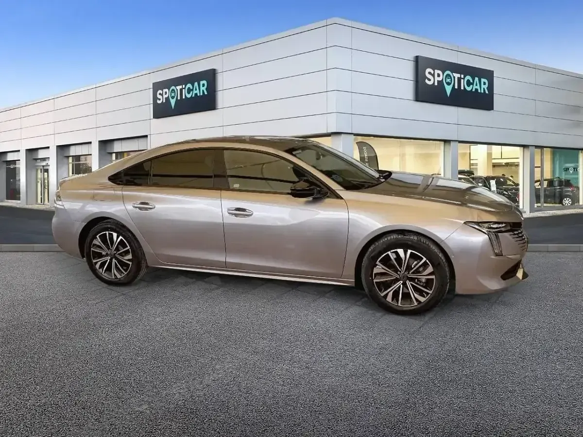 Usado Peugeot 508 Allure 130 CV (95 kW) 2024 Gris Berlina