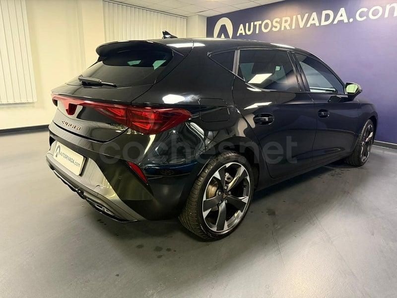 Usado Cupra Leon 150 CV (110 kW) 2025 Negro Berlina