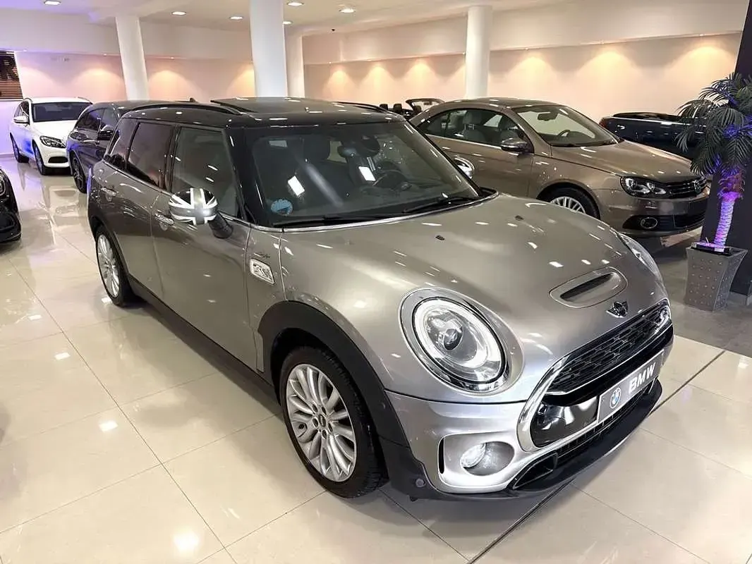 Usado Mini Cooper SD 190 CV (139 kW) 2016 Gris Utilitario