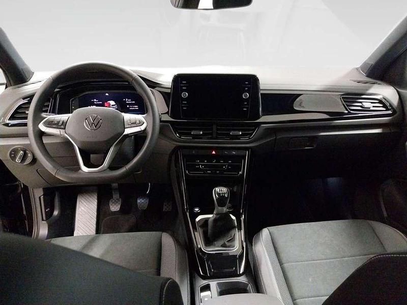 Usado VW T-Roc 116 CV (85 kW) 2025 Negro SUV