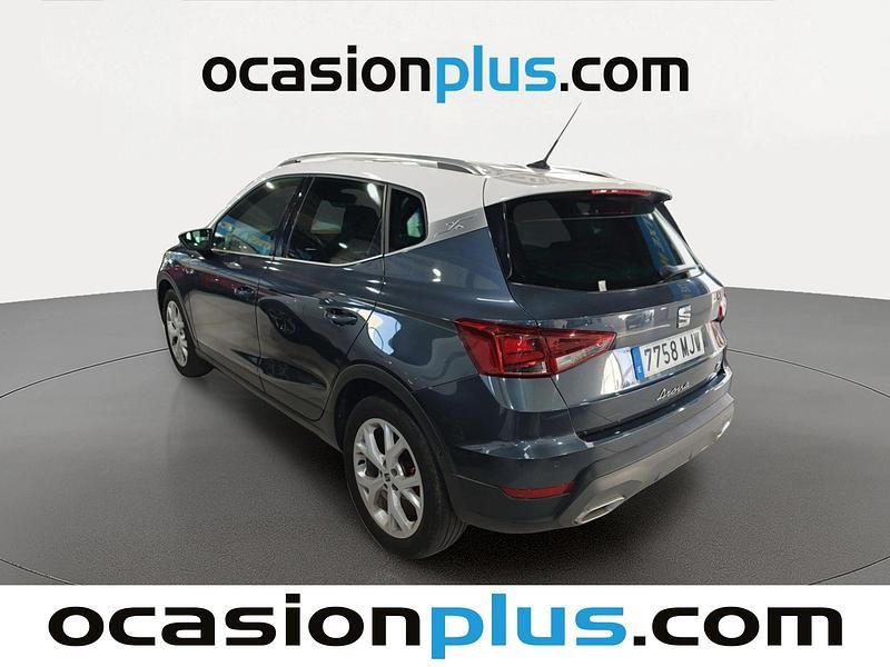 Usado Seat Arona FR 150 CV (110 kW) 2023 Gris SUV
