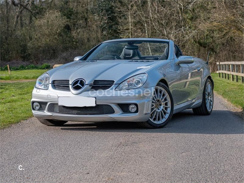 Gris / plata Usado 2007 Mercedes SLK55 AMG AMG Descapotable | 45.000 € - Imagen 1/4