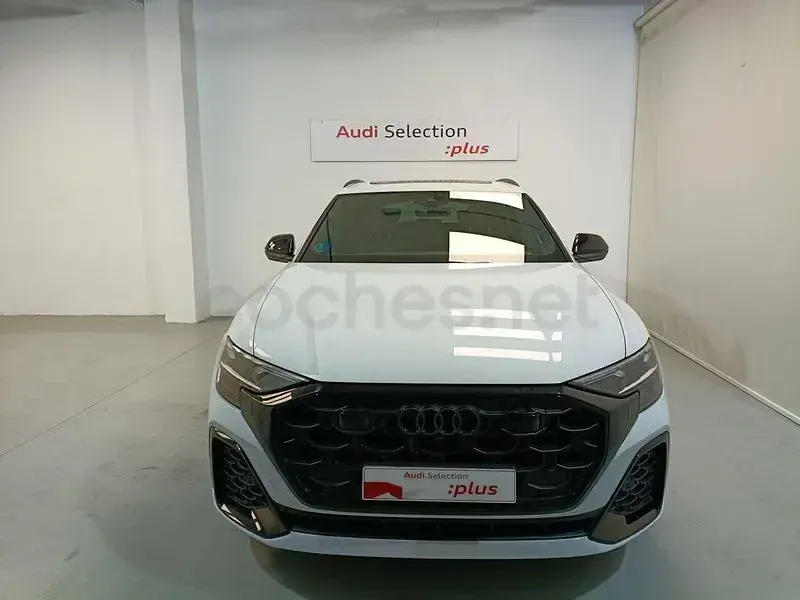 Usado Audi Q8 Sport 286 HP (210 kW) 2024 Branco SUV