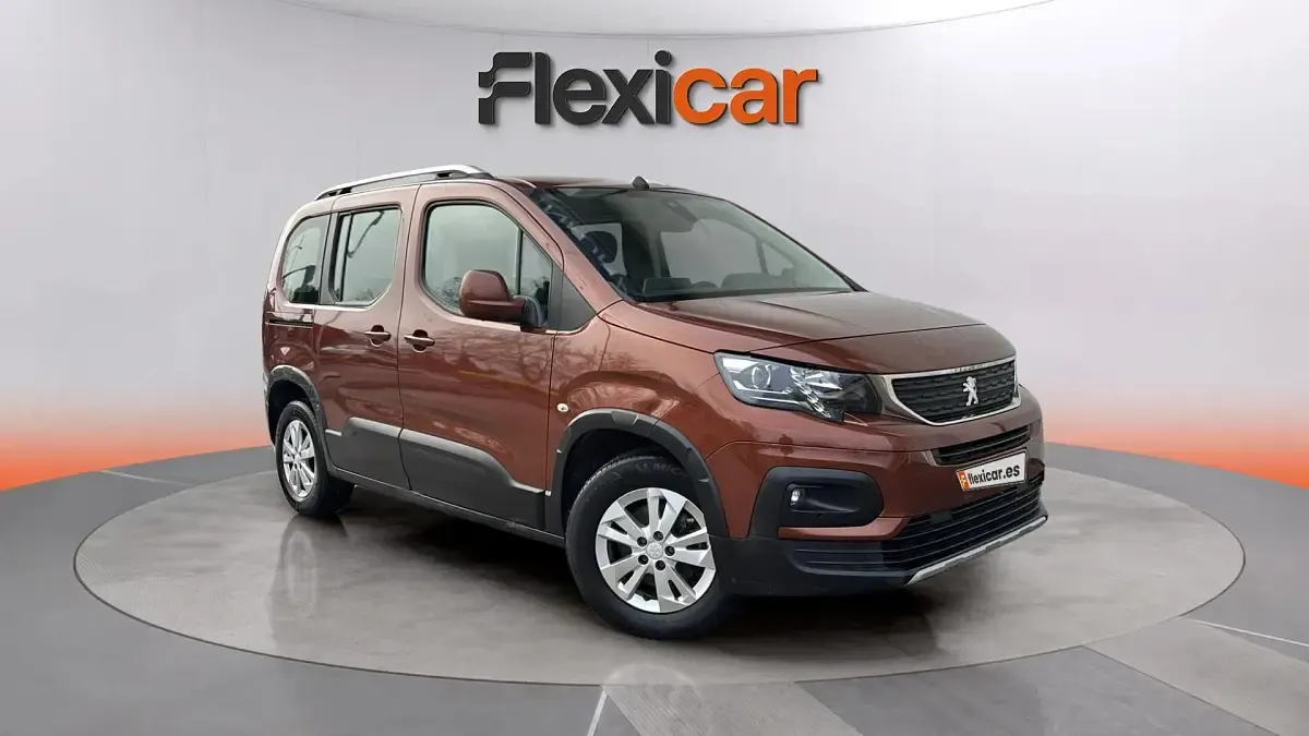 Usado Peugeot Rifter Allure 131 CV (96 kW) 2019 Monovolumen