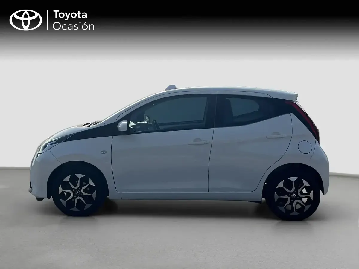 Usado Toyota Aygo X-play 72 CV (52 kW) 2019 Otro Utilitario