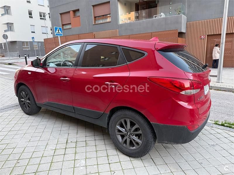 Usado Hyundai ix35 135 CV (99 kW) 2014 Rojo SUV
