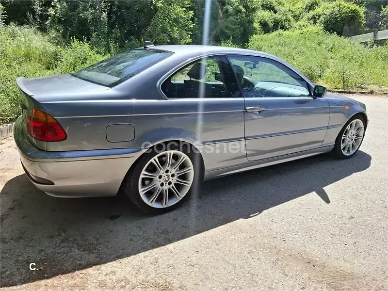 Occasion BMW 330 204 ch (150 kW) 2003 Gris Coupé