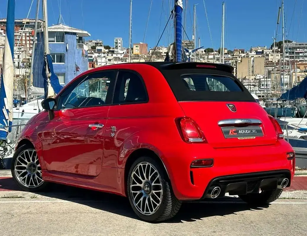 Usado Abarth 595C 145 CV (106 kW) 2018 Rojo Descapotable