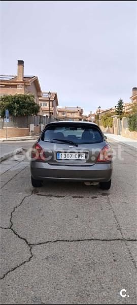 Gris / plata Usado 2004 Nissan Almera Berlina | 1750 € (Precio justo) - Imagen 1/4