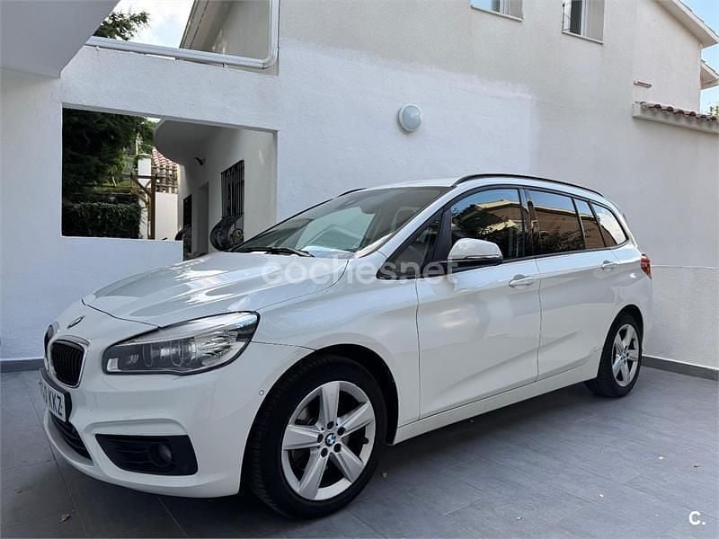 Blanco Usado 2018 BMW 218 Familiar | 17.900 € (Precio justo) - Imagen 1/4