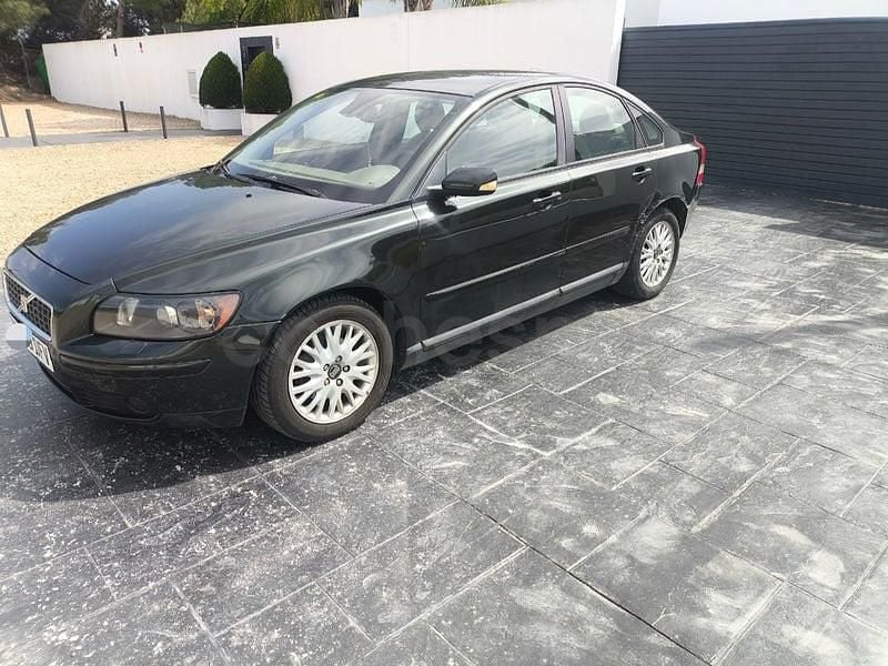 Usado Volvo S40 Momentum 109 CV (80 kW) 2005 Verde Berlina