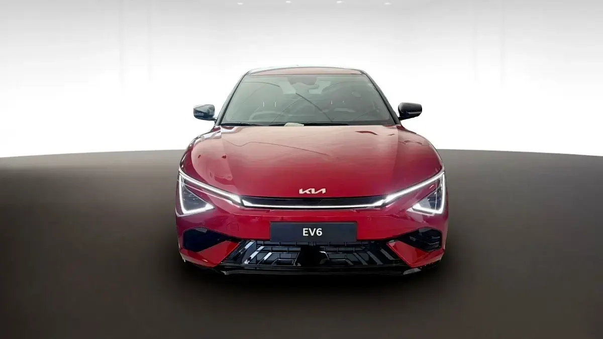 Nuevo Kia EV6 GT-Line 168 kW (229 CV) 2026 Runway red SUV
