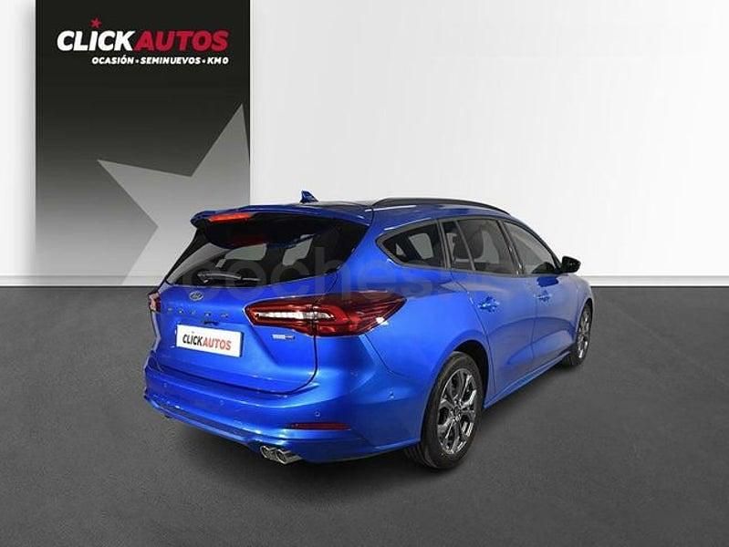 Usado Ford Focus ST-Line 125 CV (91 kW) 2024 Azul Familiar