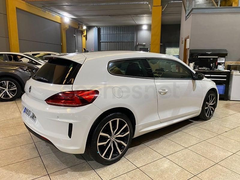 Usado VW Scirocco R-line 125 CV (91 kW) 2016 Blanco Coupe