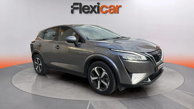 Usado Nissan Qashqai Acenta 190 CV (139 kW) 2024 Gris SUV