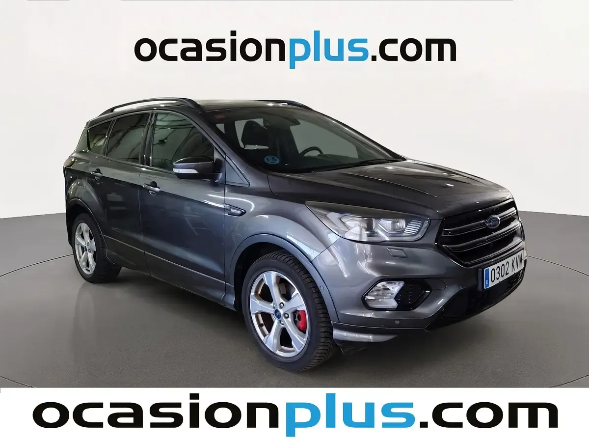Usado Ford Kuga ST-Line 120 CV (88 kW) 2019 Gris SUV