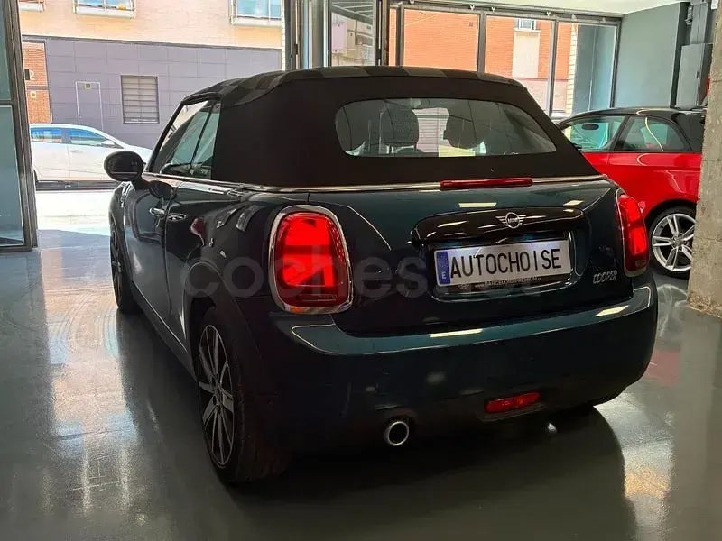 Usado Mini Cooper Cabriolet 136 CV (100 kW) 2020 Azul Descapotable