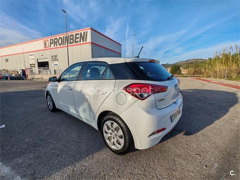 Occasion Hyundai i20 84 ch (61 kW) 2017 Blanc Berline