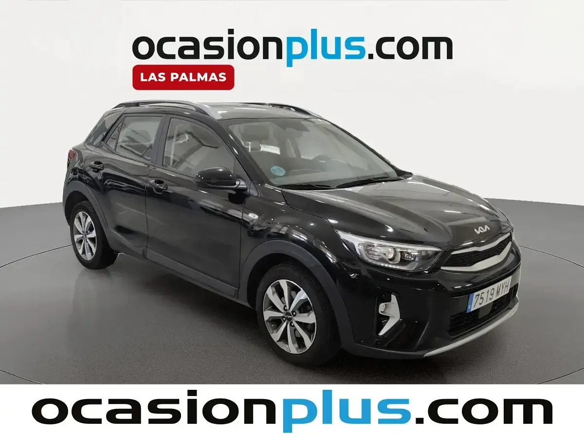 Usado Kia Stonic 100 CV (73 kW) 2025 Blanco SUV
