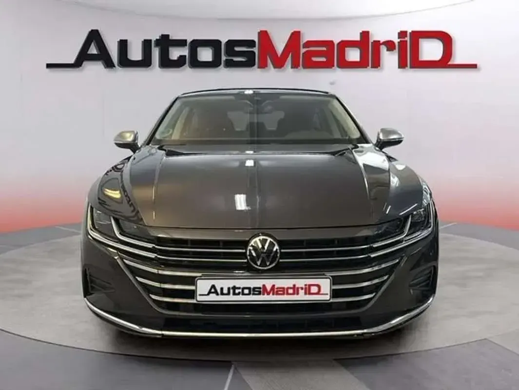 Usado VW Arteon Elegance 150 CV (110 kW) 2023 Negro Coupe