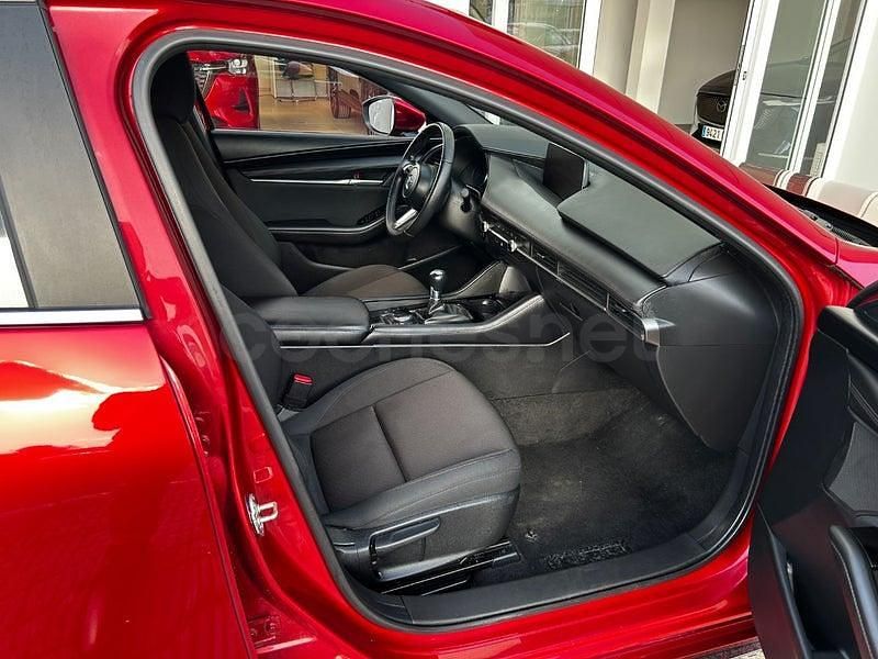 Usado Mazda 3 Prime-Line 140 CV (102 kW) 2025 Rojo Berlina