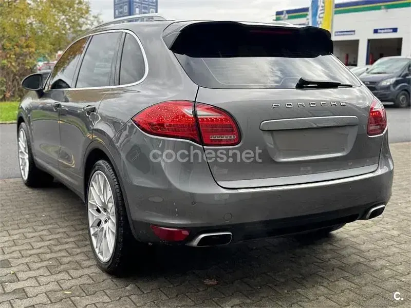 Usado Porsche Cayenne 380 CV (279 kW) 2011 Beige SUV