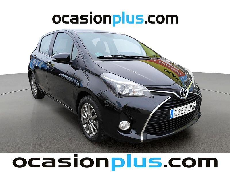 Usado Toyota Yaris Active 99 CV (72 kW) 2016 Negro Utilitario