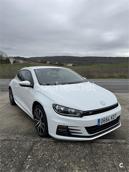 Usado VW Scirocco R-line 125 CV (91 kW) 2017 Blanco Coupe