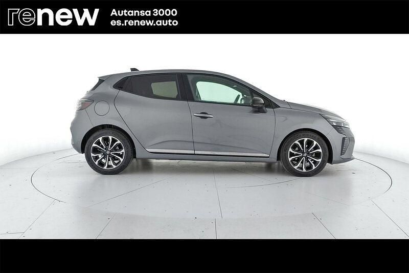 Begagnad Renault Clio V Techno 90 HK (66 kW) 2024 Grå Sedan
