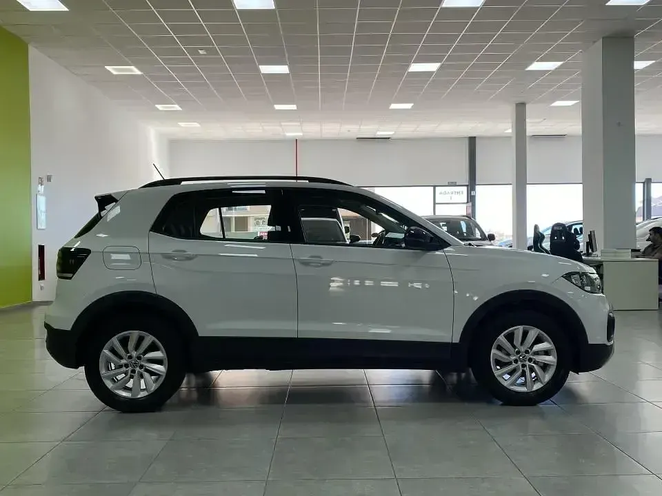 Usado VW T-Cross Advance 110 CV (80 kW) 2022 Blanco SUV