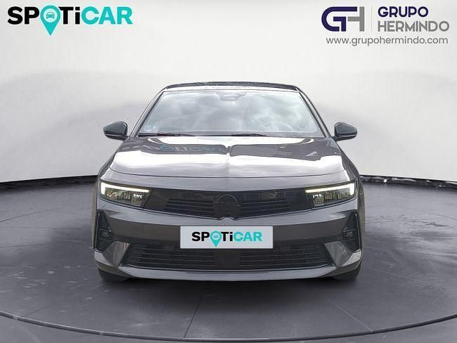 Usado Opel Astra S 130 CV (95 kW) 2024 Gris / plata Berlina