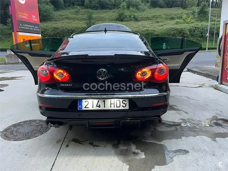 Usado VW Passat 170 CV (125 kW) 2011 Negro Berlina