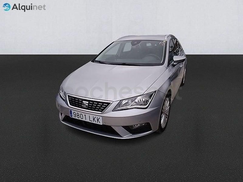 Usado Seat Leon XCELLENCE 150 CV (110 kW) 2020 Gris / plata Familiar