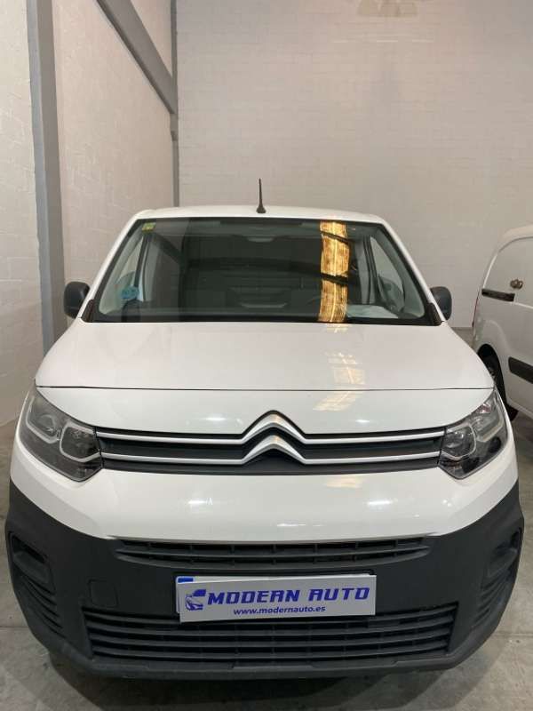 Blanco Usado 2019 Citroën Berlingo Monovolumen | 11.750 € (Un poco caro) - Imagen 1/4