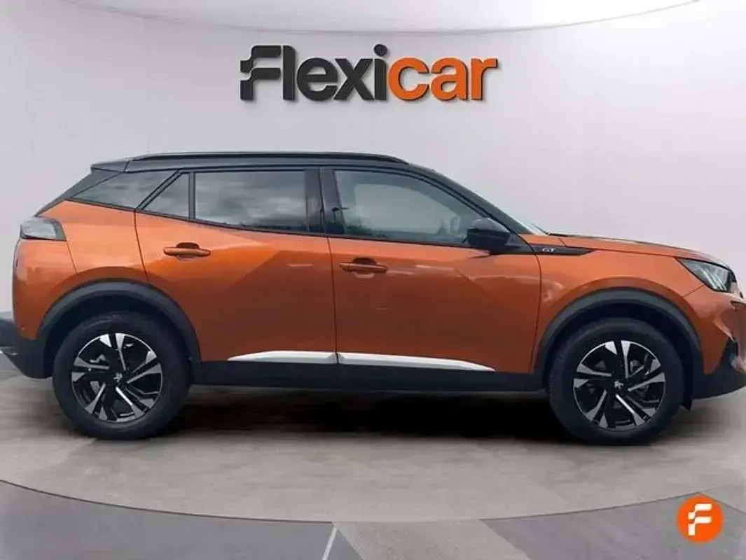 Usado Peugeot 2008 GTi 131 CV (96 kW) 2021 Naranja SUV
