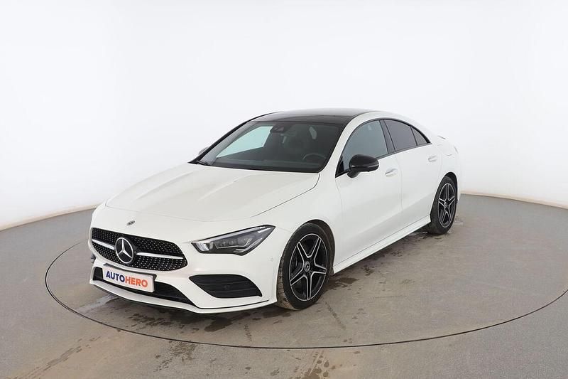 Blanco Usado 2019 Mercedes CLA200 AMG line Berlina | 28.599 € (Precio justo) - Imagen 1/3